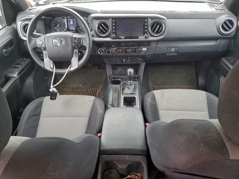 Фото 8 - TOYOTA TACOMA