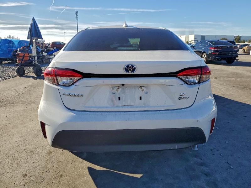 Фото 6 - TOYOTA COROLLA