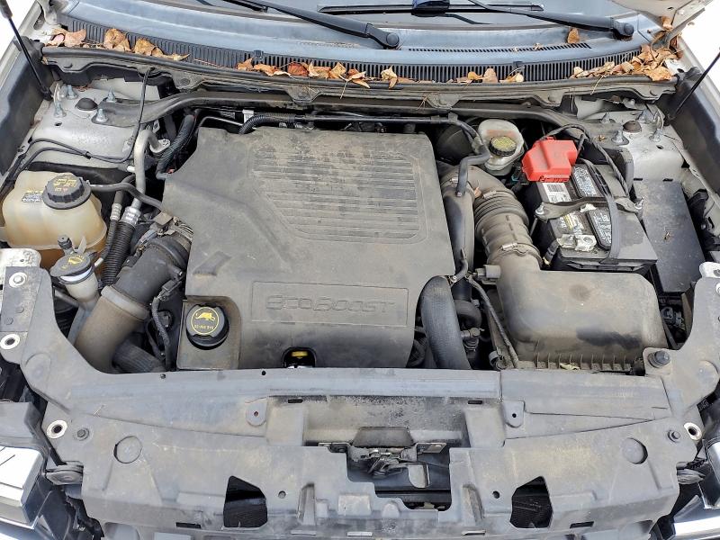 Фото 12 - FORD FLEX