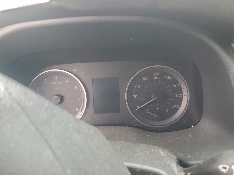 Фото 9 - HYUNDAI TUCSON