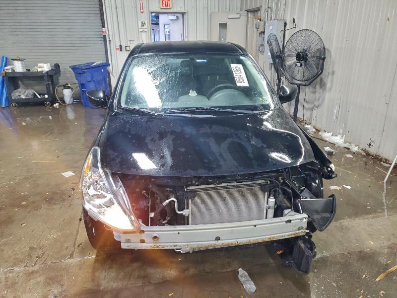 Фото 5 - NISSAN VERSA