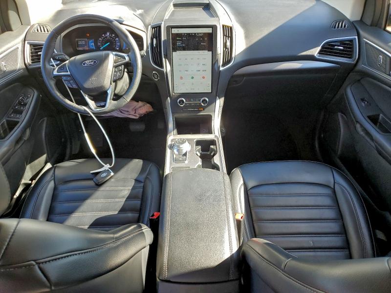 Фото 8 - FORD EDGE