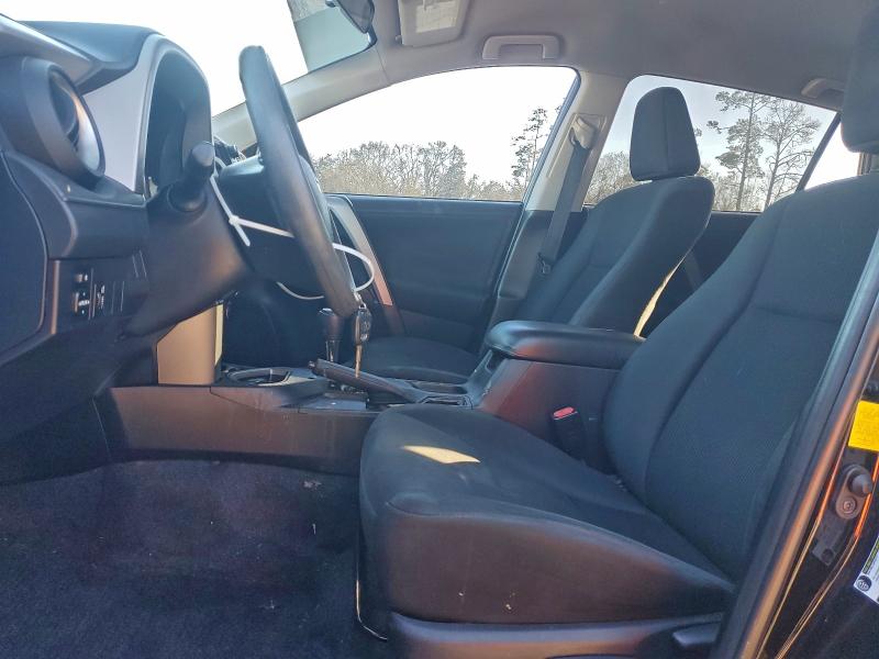 Фото 7 - TOYOTA RAV4