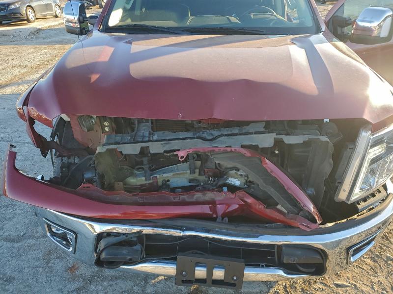 Фото 11 - NISSAN TITAN