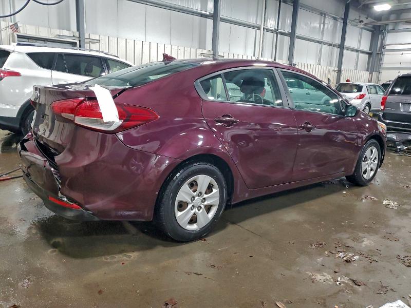 Фото 3 - KIA FORTE