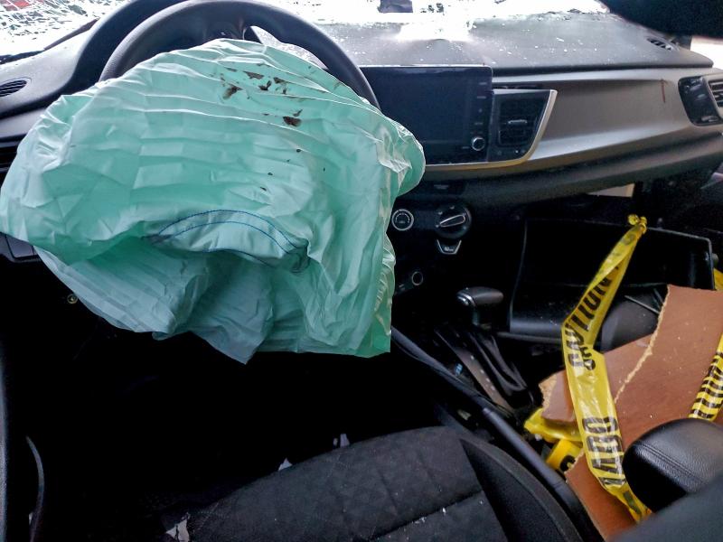 Фото 8 - KIA RIO