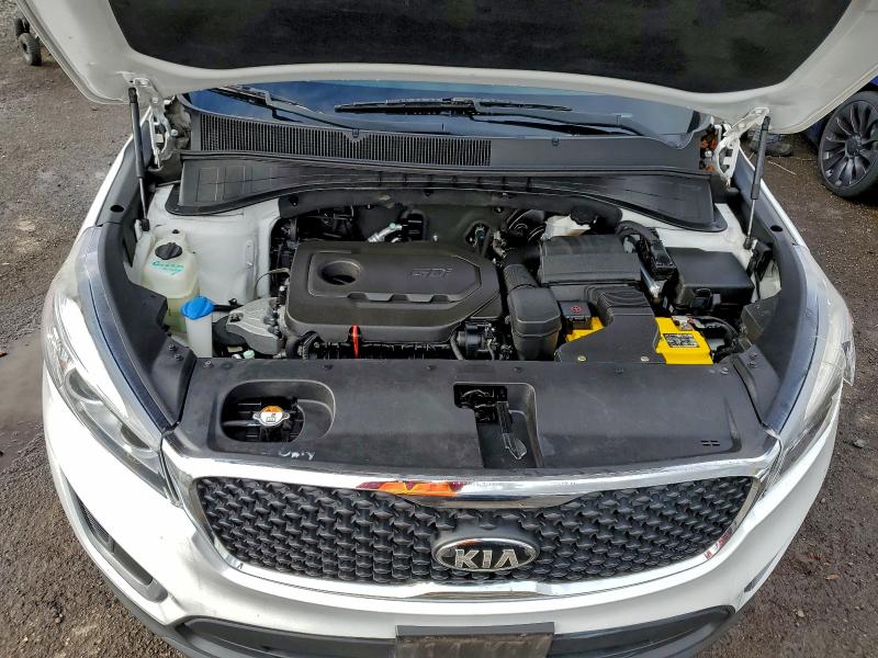 Фото 12 - KIA SORENTO