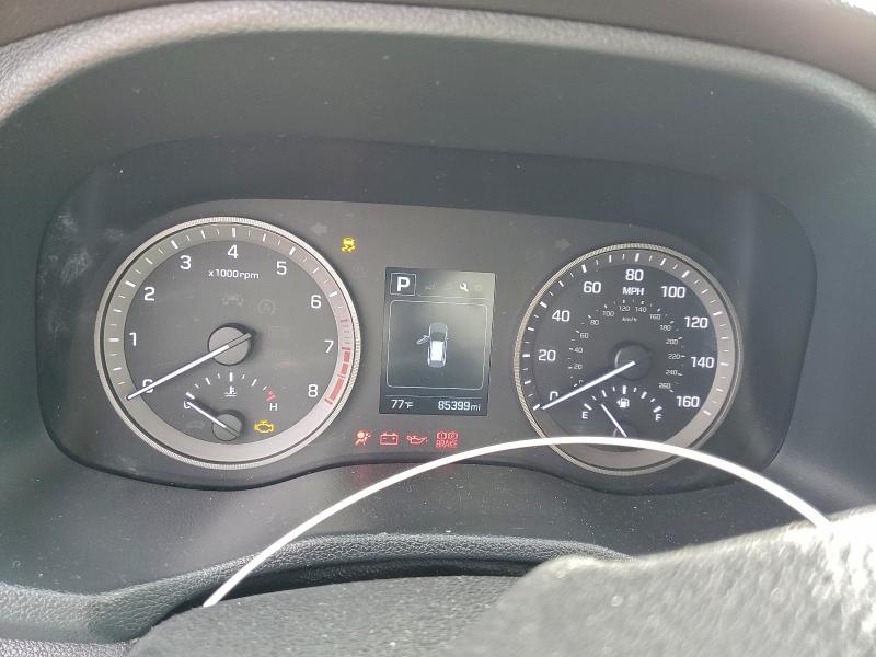 Фото 9 - HYUNDAI TUCSON