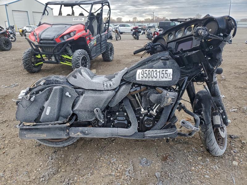 HARLEY-DAVIDSON FLHXST 2023