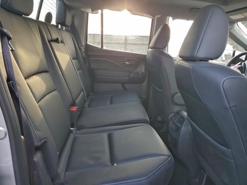 Фото 10 - HONDA RIDGELINE