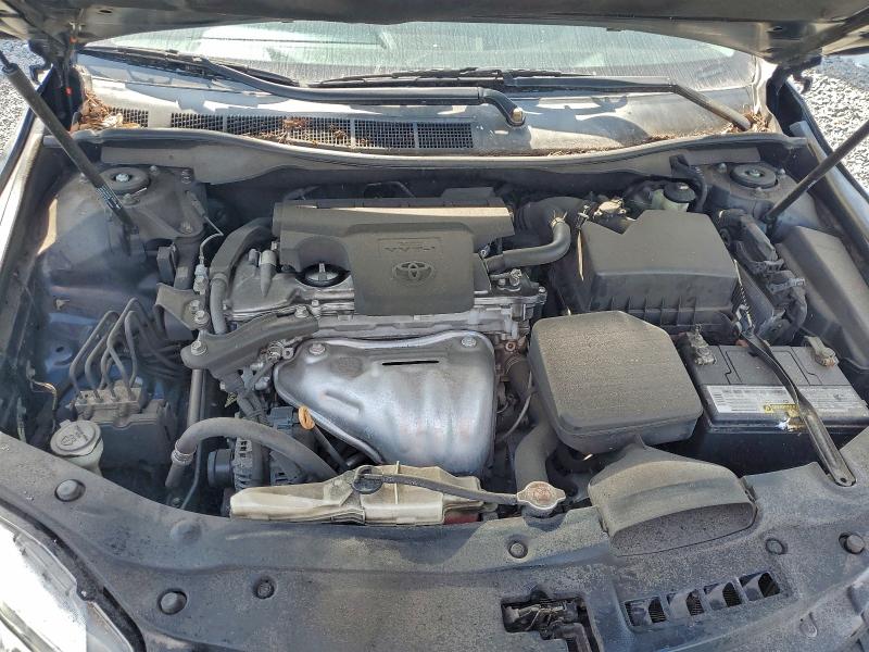 Фото 11 - TOYOTA CAMRY