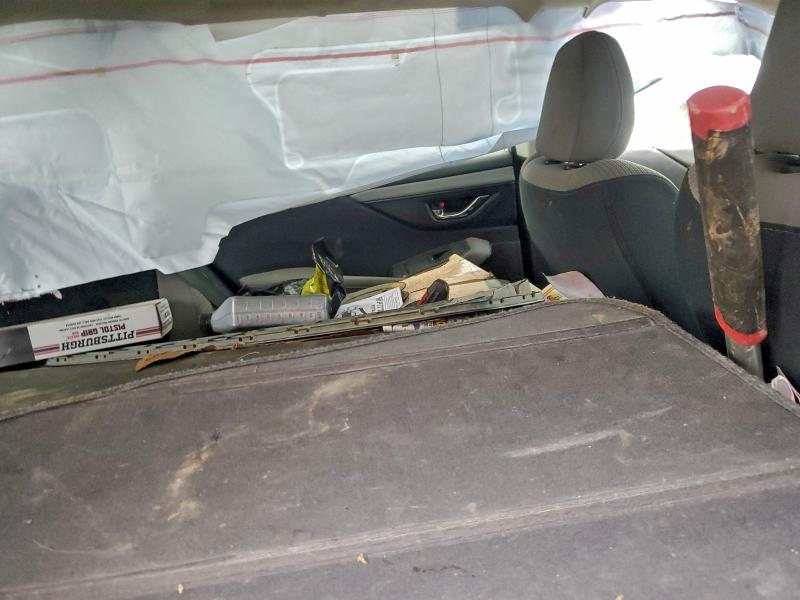 Фото 11 - SUBARU OUTBACK