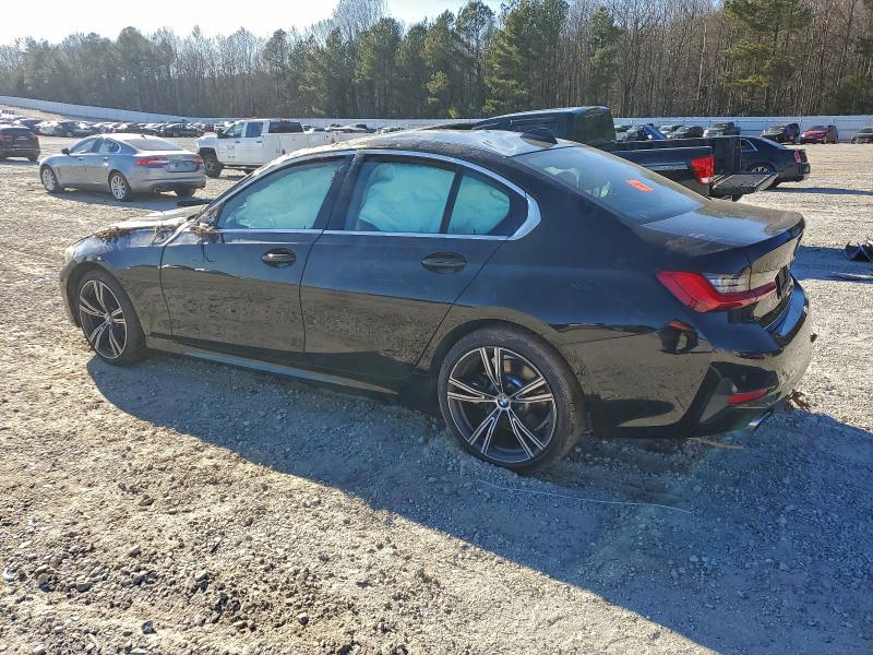 Фото 2 - BMW 3 SERIES