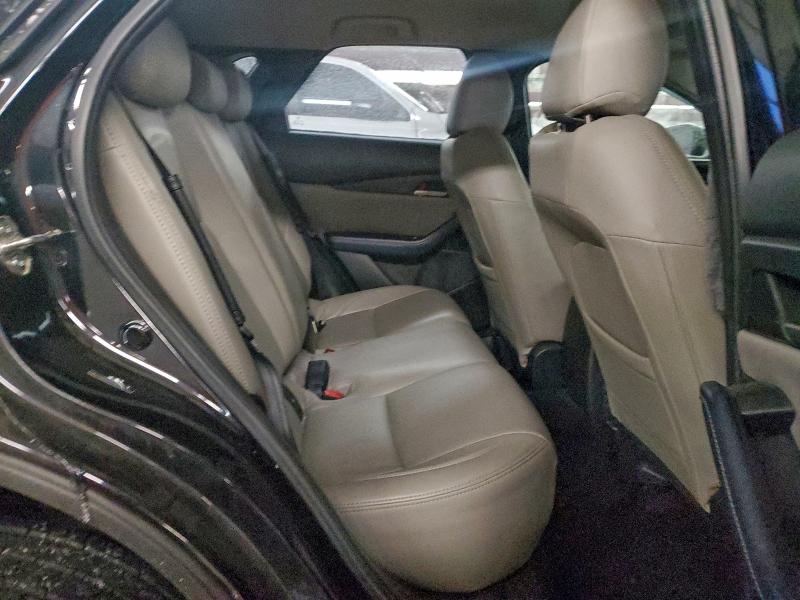 Фото 11 - MAZDA CX30