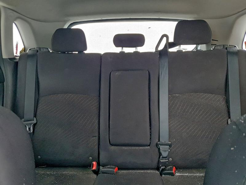 Фото 10 - MITSUBISHI OUTLANDER