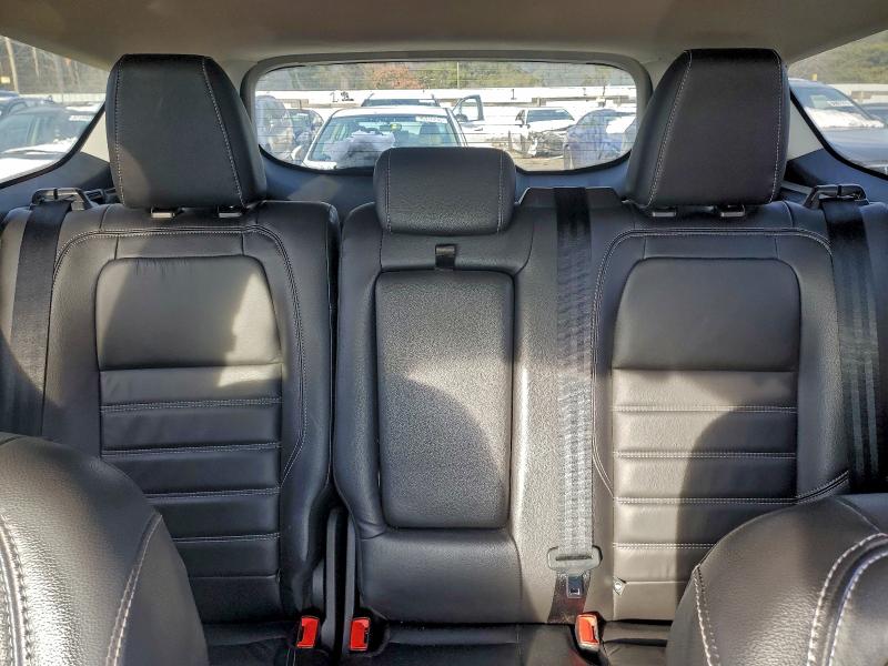 Фото 10 - FORD ESCAPE