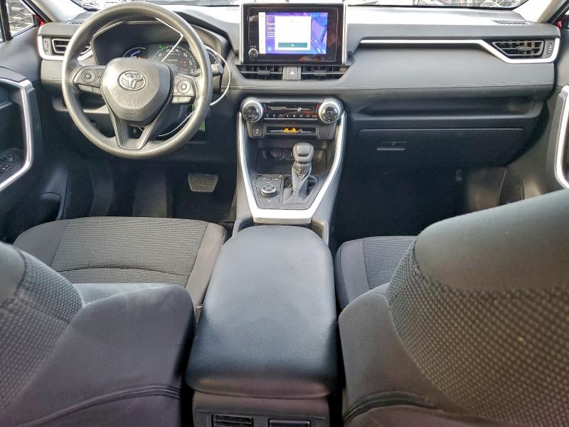 Фото 8 - TOYOTA RAV4