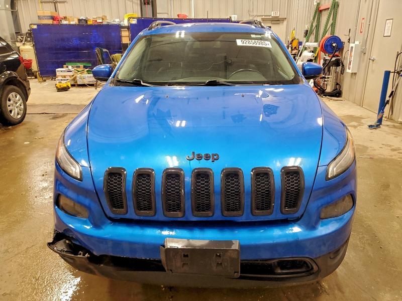 Фото 5 - JEEP GRAND CHER