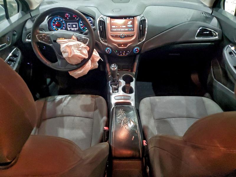 Фото 8 - CHEVROLET CRUZE