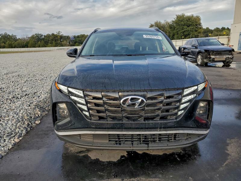 Фото 5 - HYUNDAI TUCSON