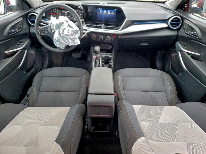 Фото 8 - CHEVROLET TRAX