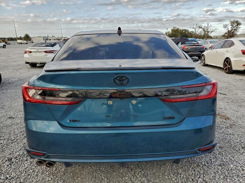 Фото 6 - TOYOTA CAMRY