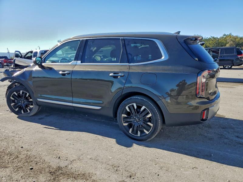 Фото 2 - KIA TELLURIDE