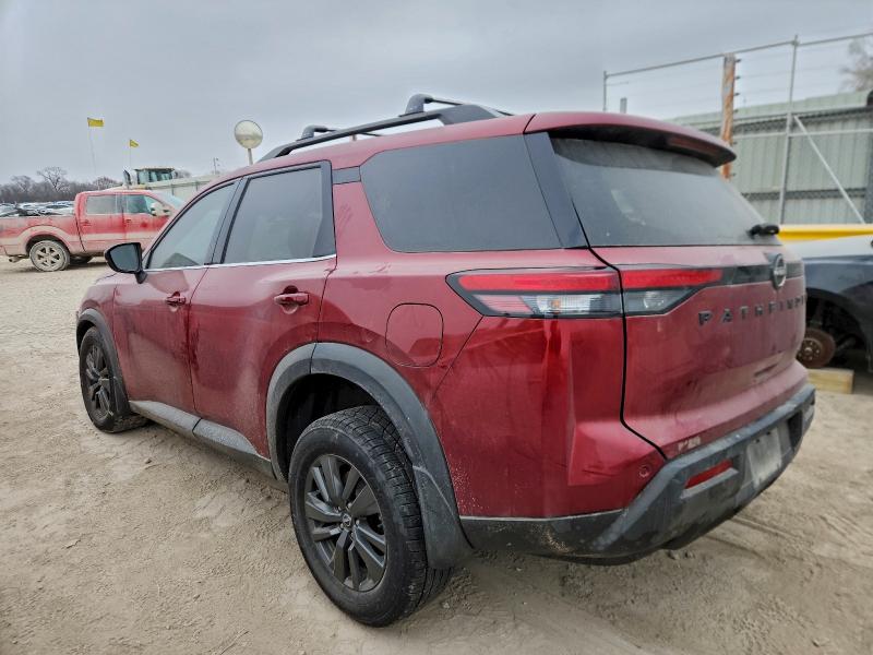 Фото 2 - NISSAN PATHFINDER