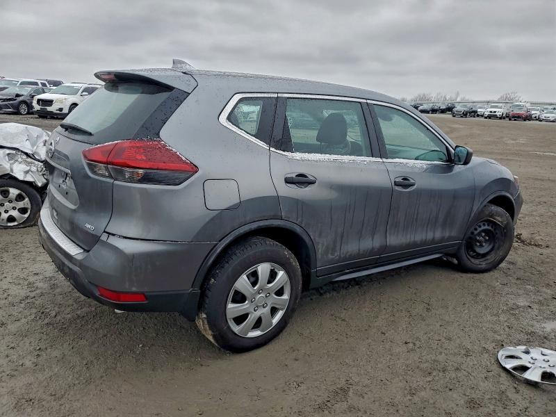 Фото 3 - NISSAN ROGUE