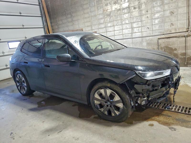 Фото 4 - BMW IX XDRIVE5