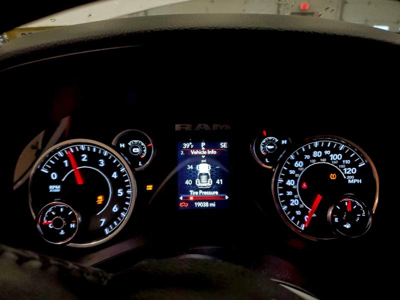 Фото 9 - RAM 1500