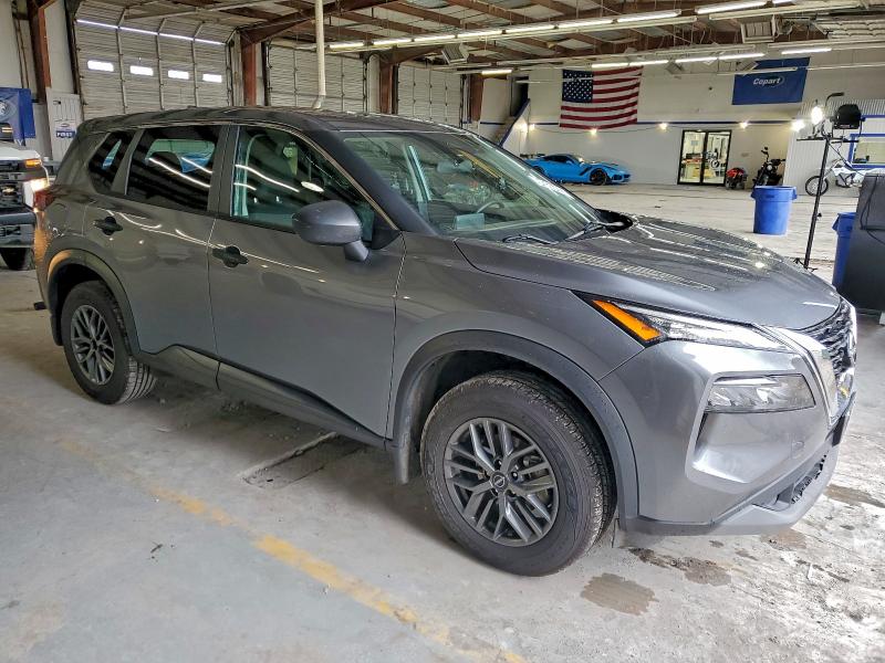 Фото 4 - NISSAN ROGUE