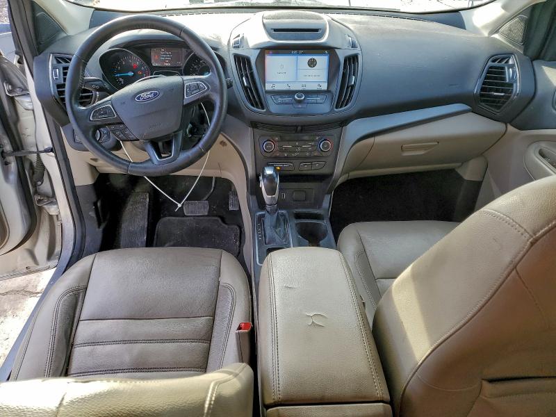 Фото 8 - FORD ESCAPE