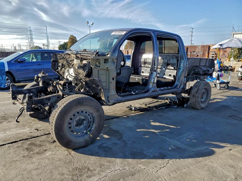 Фото 1 - TOYOTA TACOMA