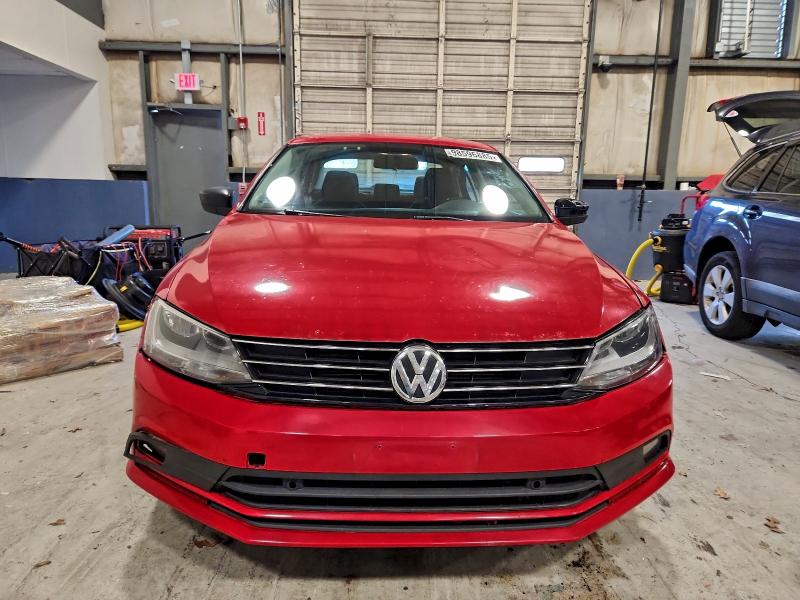 Фото 5 - VOLKSWAGEN JETTA