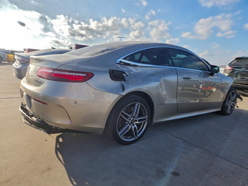 Фото 3 - MERCEDES-BENZ E-CLASS