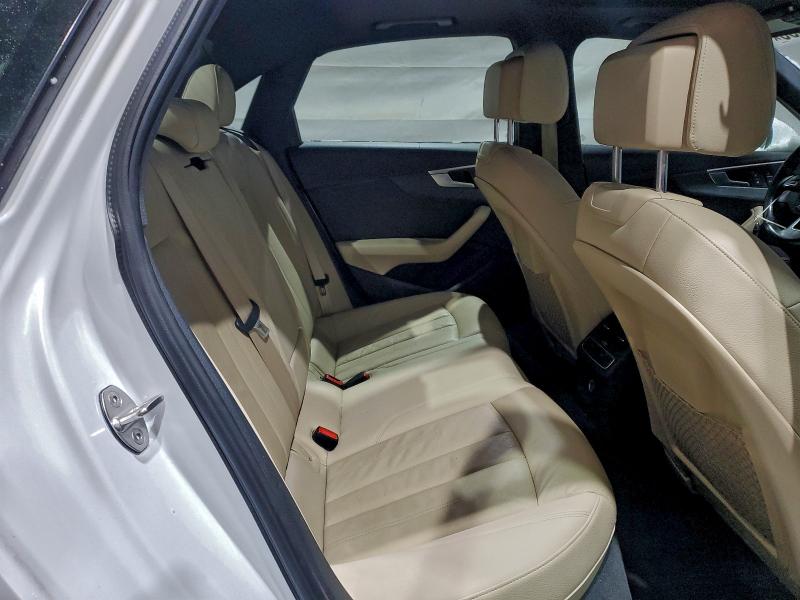 Фото 10 - AUDI A4