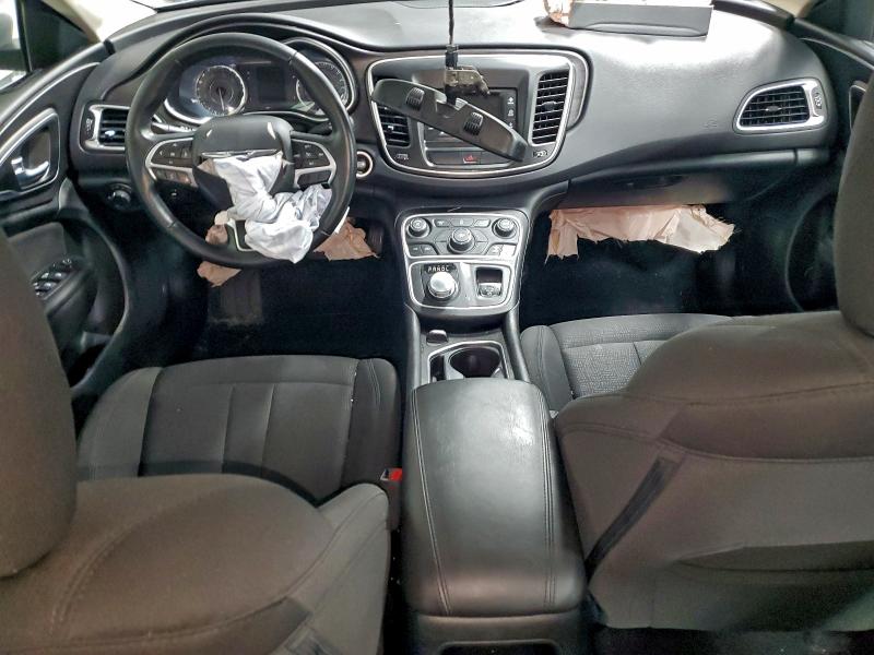 Фото 8 - CHRYSLER 200