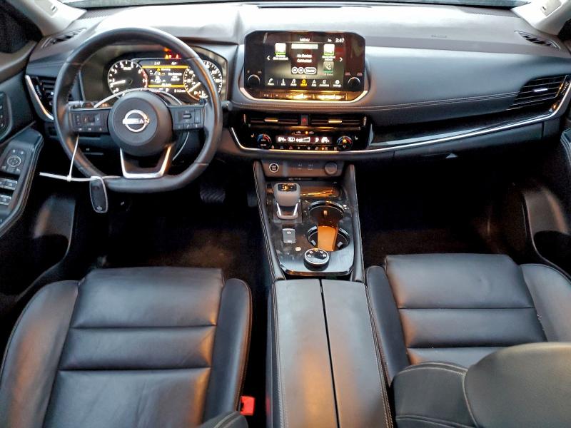 Фото 8 - NISSAN ROGUE