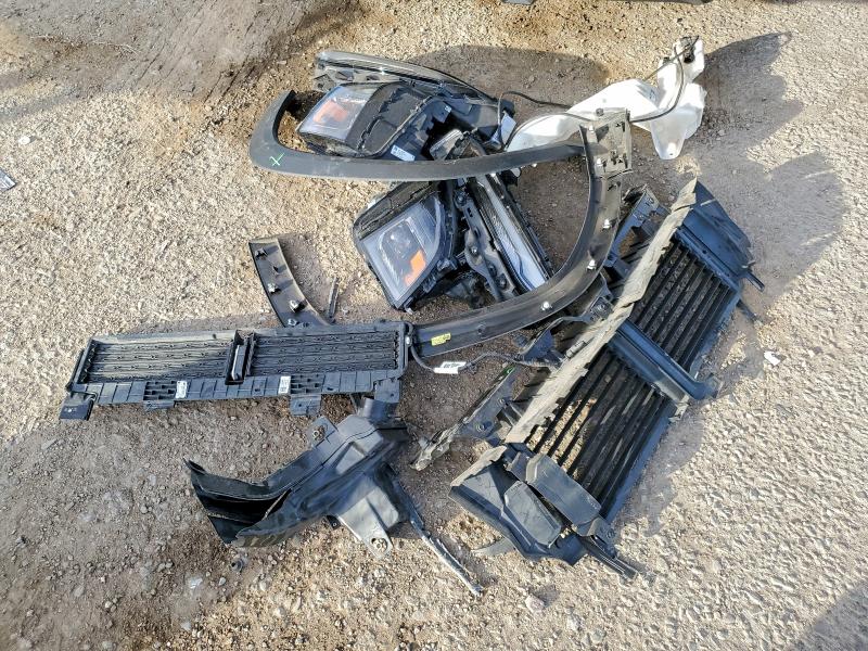 Фото 12 - CHEVROLET EQUINOX