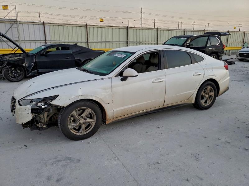 Фото 1 - HYUNDAI SONATA