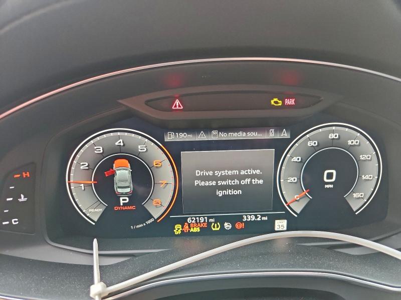 Фото 9 - AUDI A6