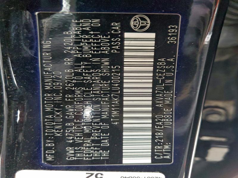 Фото 12 - TOYOTA CAMRY