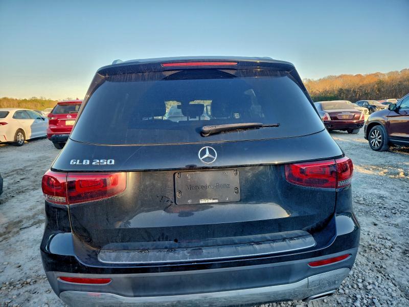 Фото 6 - MERCEDES-BENZ GLB-CLASS