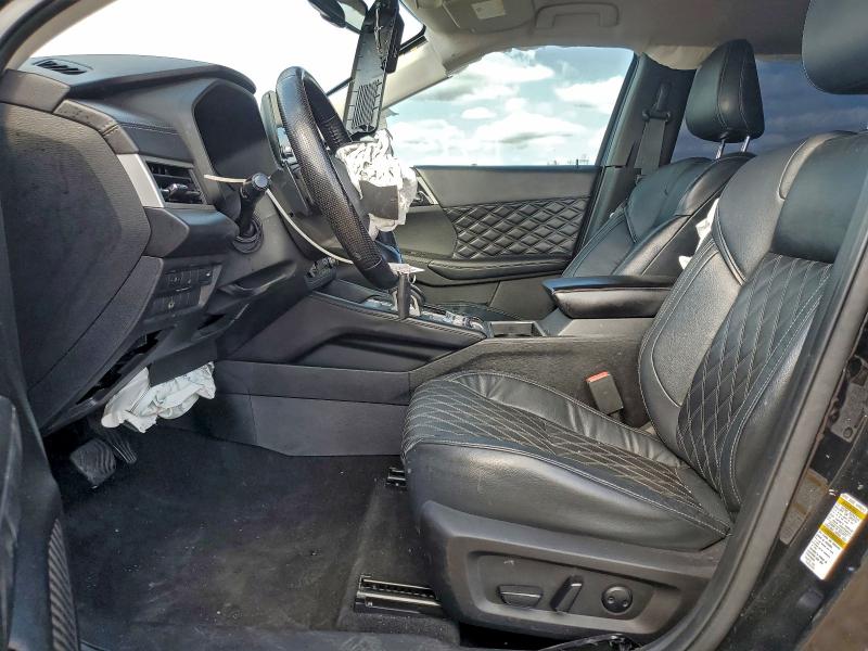 Фото 7 - MITSUBISHI OUTLANDER