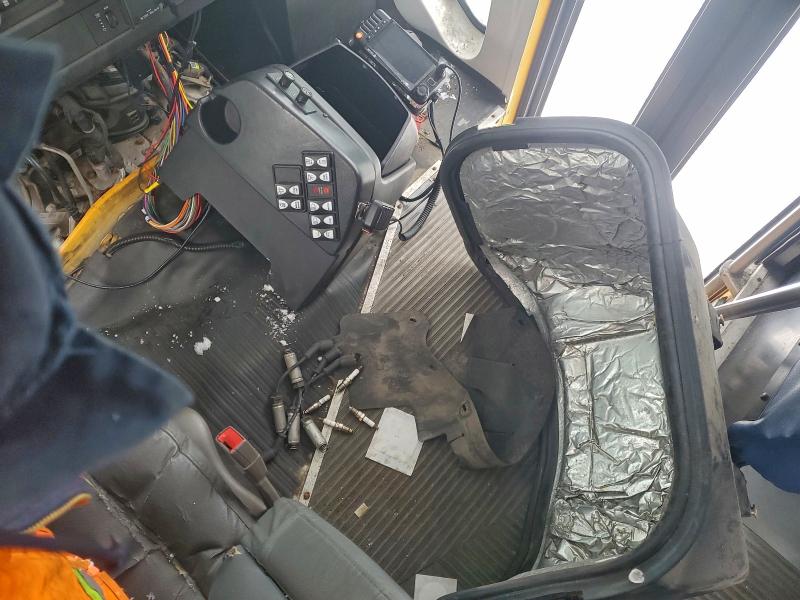 CHEVROLET MICRO BIRD 2016 VIN 1GB3GRBF5G1275483