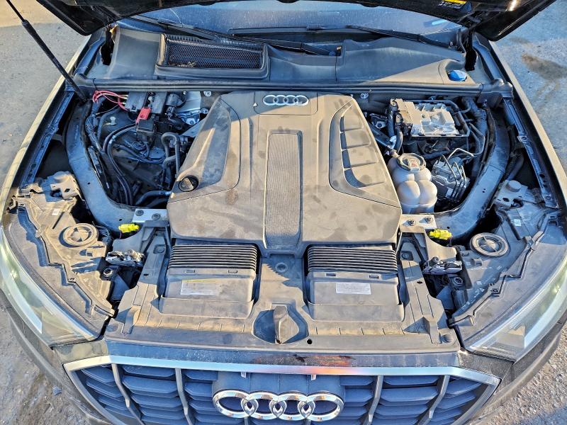 Фото 11 - AUDI Q7