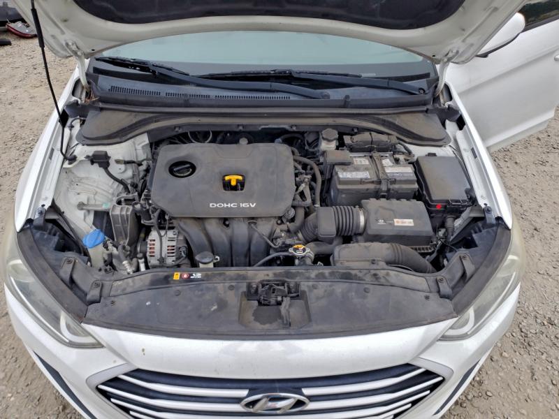 Фото 11 - HYUNDAI ELANTRA