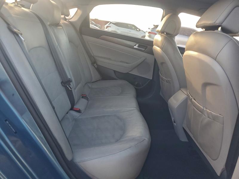 Фото 10 - HYUNDAI SONATA