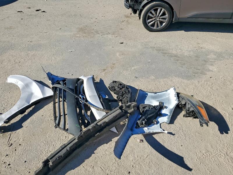 HYUNDAI ELANTRA 2015 VIN KMHD35LH8FU242569